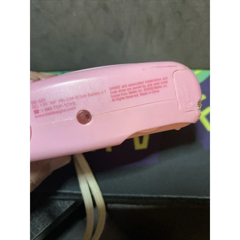BARBIE POINT AND SHOOT FILM CAMERA WITH FLASH VERY RARE Flowers Untested B1